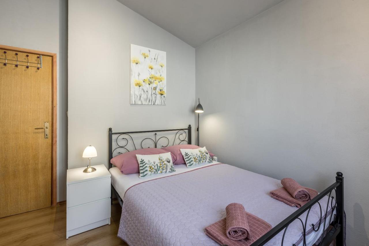 Apartment Lamaro Kaštela 外观 照片