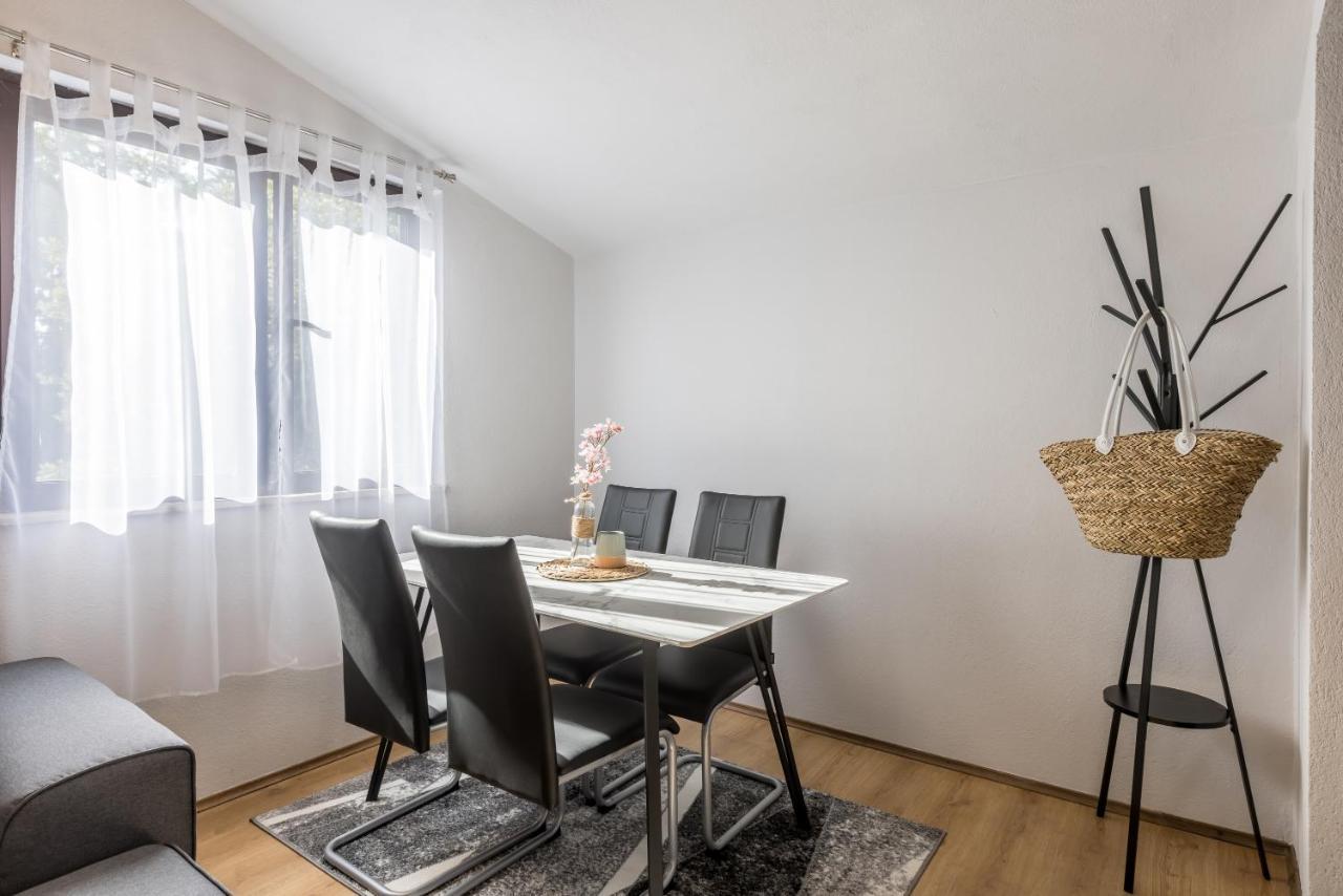 Apartment Lamaro Kaštela 外观 照片